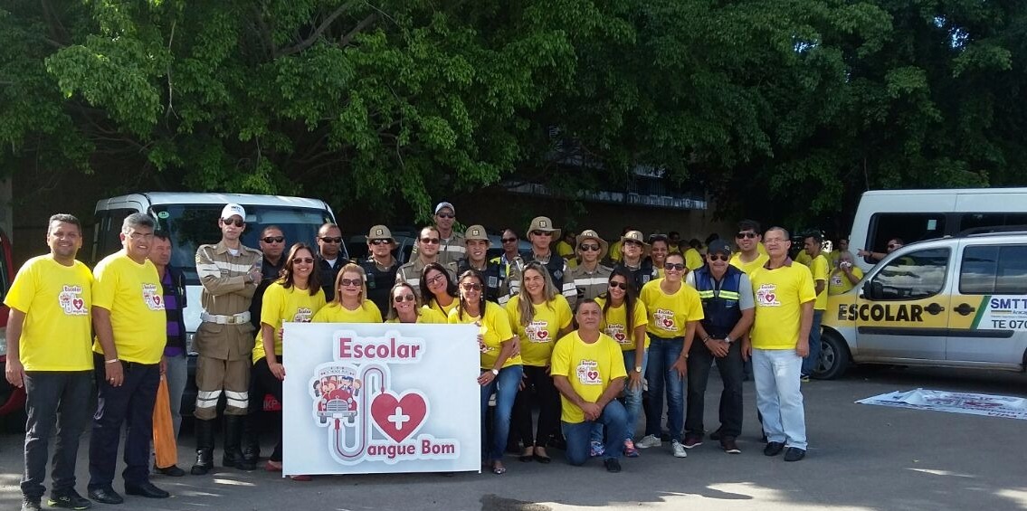 Motoristas de Transporte Escolar realizam carreata em ato de solidariedade - SMTT Aracaju